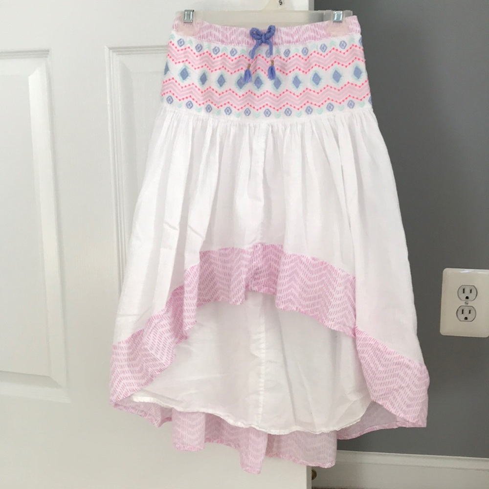 Cat and Jack white cotton skirt
